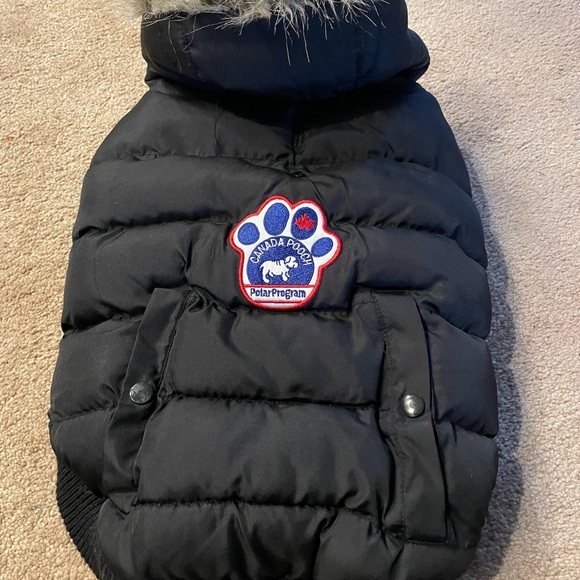 Canada Pooch Other - ✨ HOST PICK ✨Canada Pooch Parka Black Hooded Winter Coat Size 14lbs+ Dog